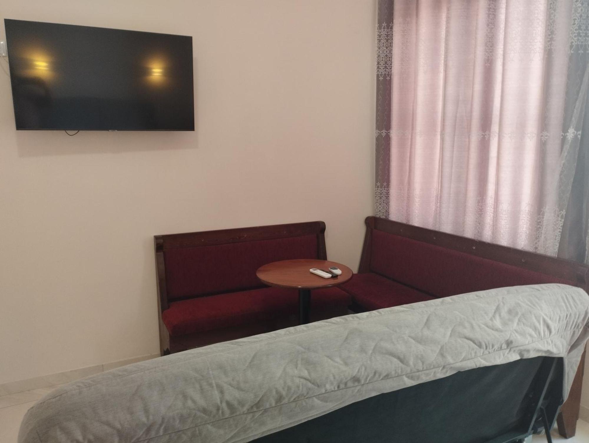 Στούντιο Στη Στοά Βαρβουτσή #1 Apartment Kalamata Exterior photo