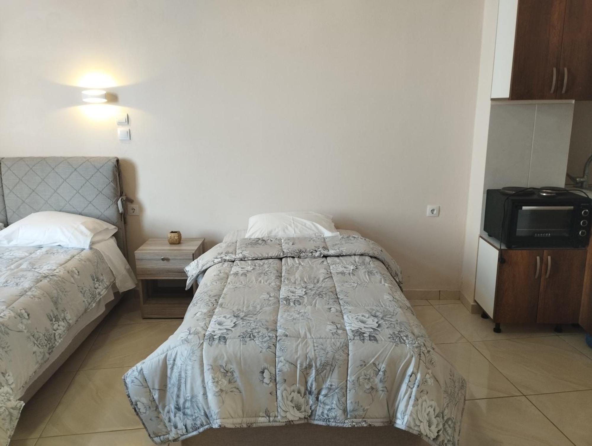 Στούντιο Στη Στοά Βαρβουτσή #1 Apartment Kalamata Exterior photo